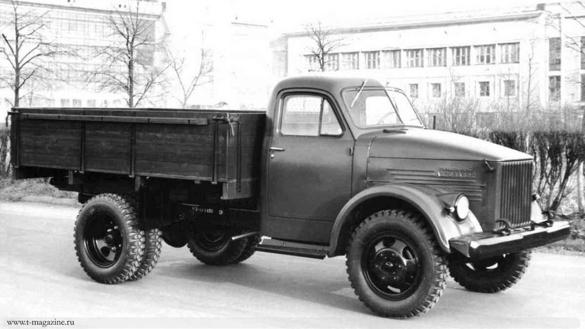 Архивное фото советского грузовика ГАЗ 51